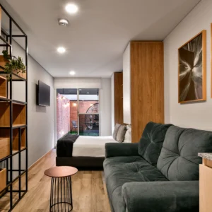 ApartaLoft con Terraza Zona T